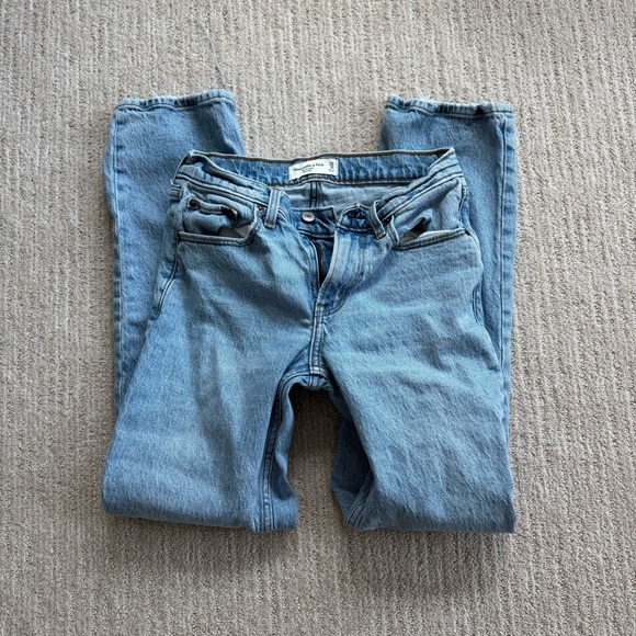 Abercrombie 90 high rise jeans - Picture 2 of 5